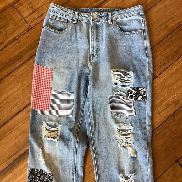 Shein Patchwork Boho Jeans 👖🌻🌺🌸 - Picture 2 of 7